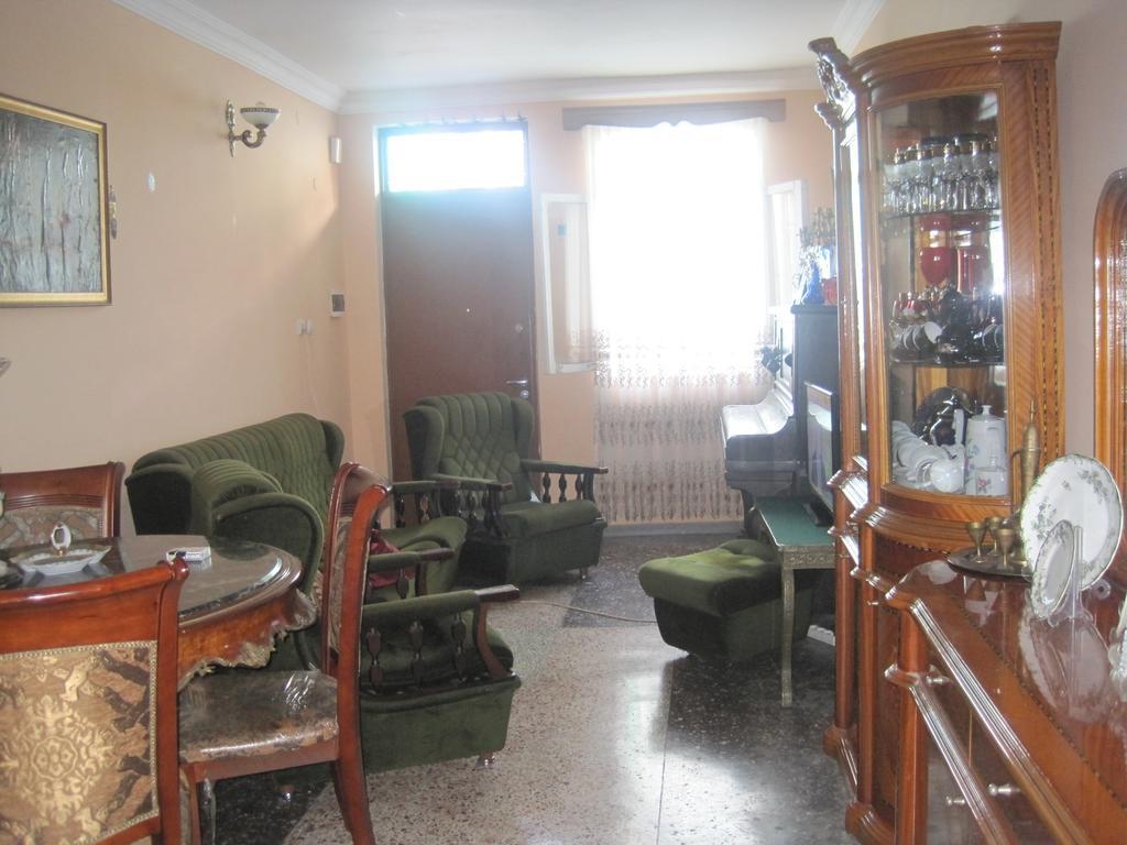 Metaxa Guesthouse Μπατούμι Εξωτερικό φωτογραφία