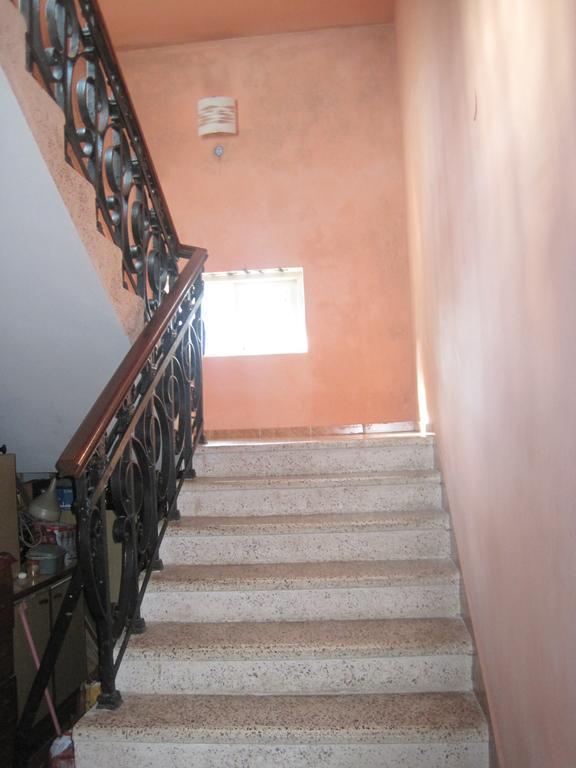 Metaxa Guesthouse Μπατούμι Δωμάτιο φωτογραφία
